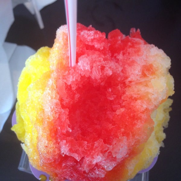 Photo taken at Breakwall Shave Ice Co. by Dana F. on 1/6/2013