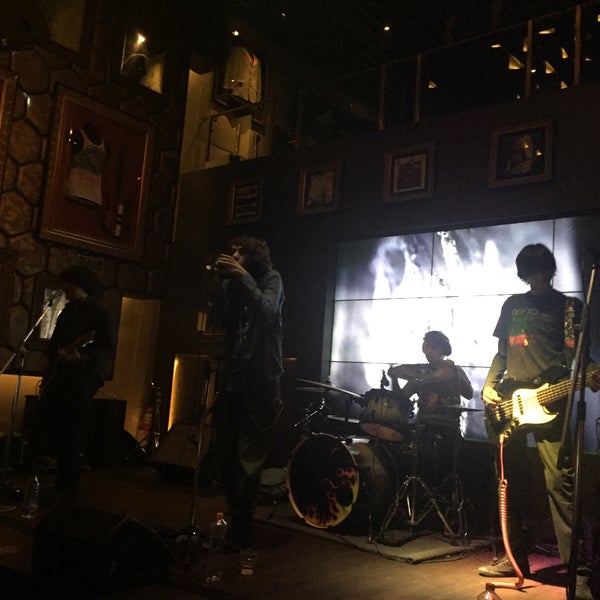 Foto tomada en Hard Rock Cafe Gurgaon  por Namita B. el 3/10/2016