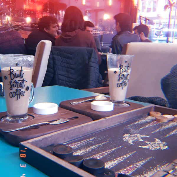 Foto diambil di Big Monopoly Cafe oleh Ülkü Hilal Ç. pada 3/4/2018