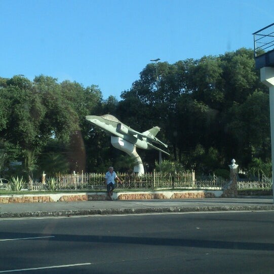 Praça do Avião Ilha do Governador 10 tips