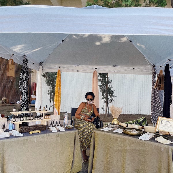 Photo taken at Melrose Trading Post by عمر on 8/9/2021