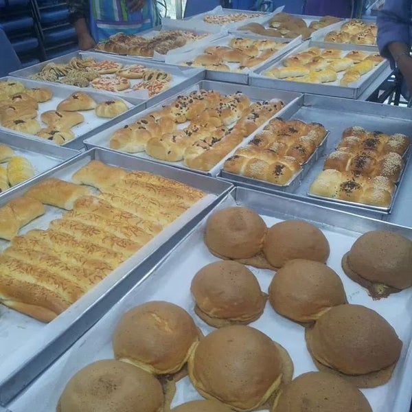 Kedai Kek Puncak Alam malaymuni