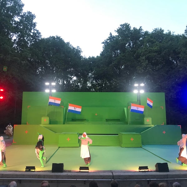 Foto scattata a Amsterdamse Bostheater da Rosalie v. il 7/18/2021