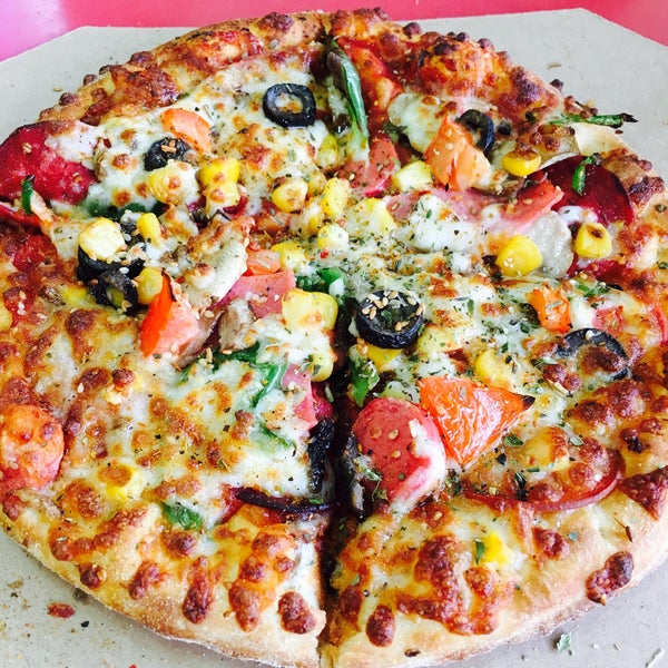 Domino�s Pizza Yenibosna Merkez Yenibosna�da fotoğraflar