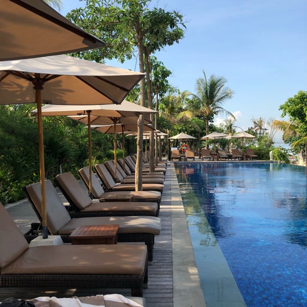 Бухта чистой воды. Линшуй. Макао остров отель инфинити. Инфинити бич хайнань 5. Инфинити подводная лодка.