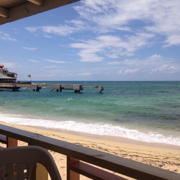 Canoe Beach Bar & Grill 2 tips