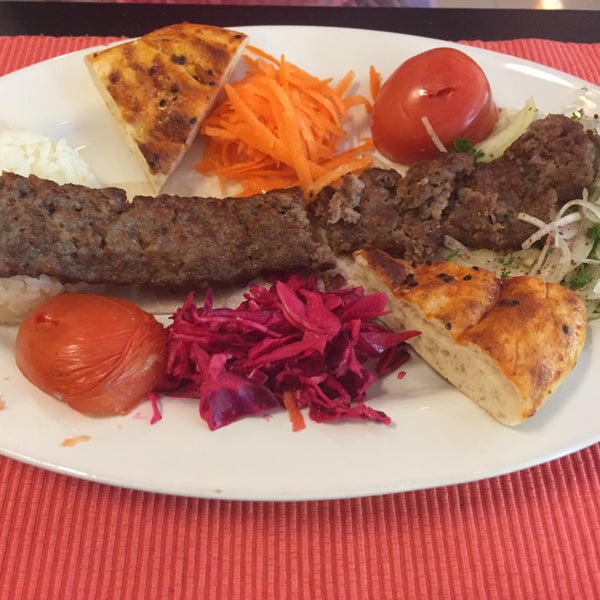 Foto tomada en Katatürk Turkish Restaurant  por Ilker D. el 2/12/2018