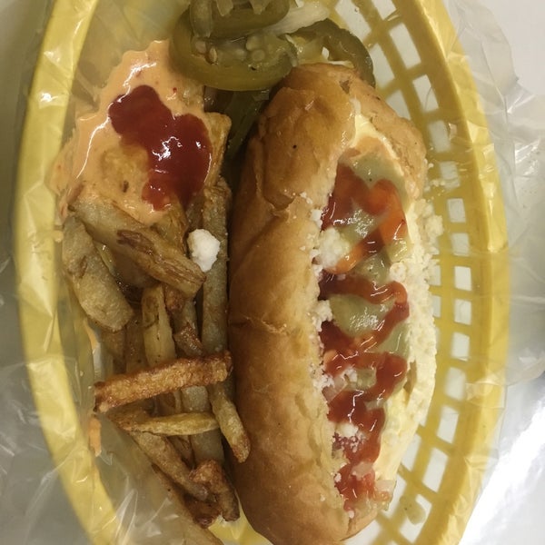 Hot Dog's Oscarín Local de Hot Dogs en Zapopan