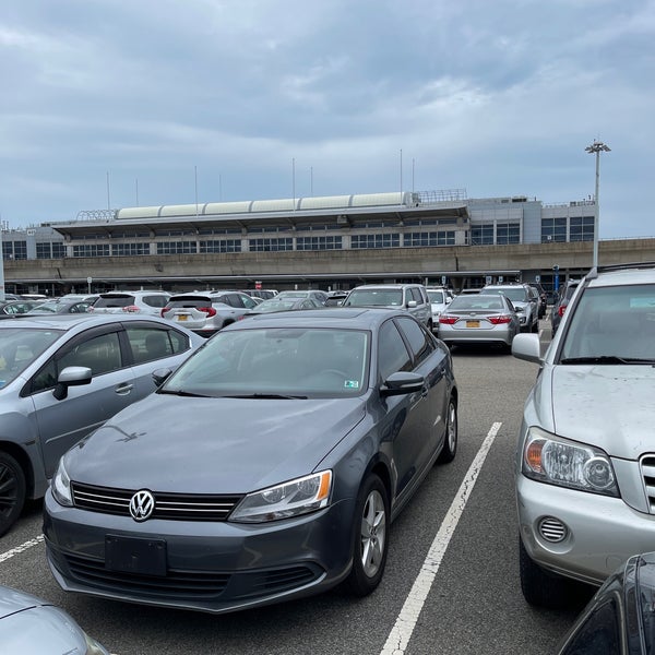 JFK AirTrain Lefferts Boulevard Airport Tram Station in Queens