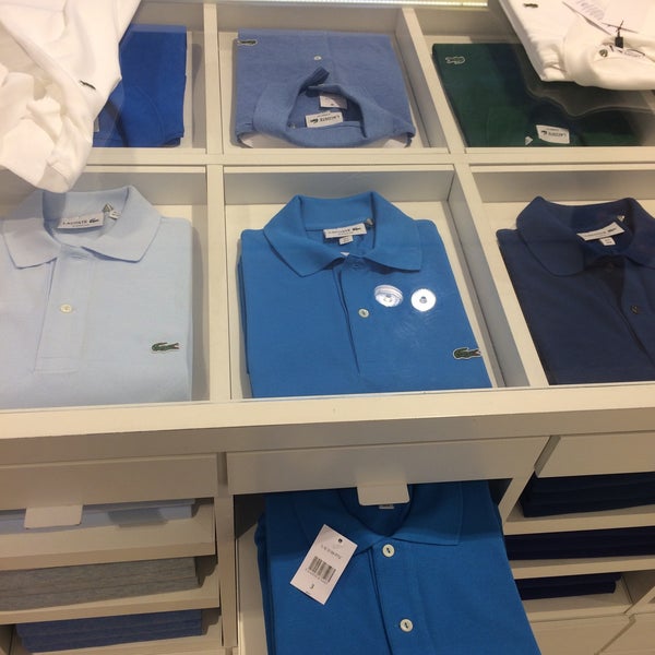 Lacoste outlet ile de france hotsell