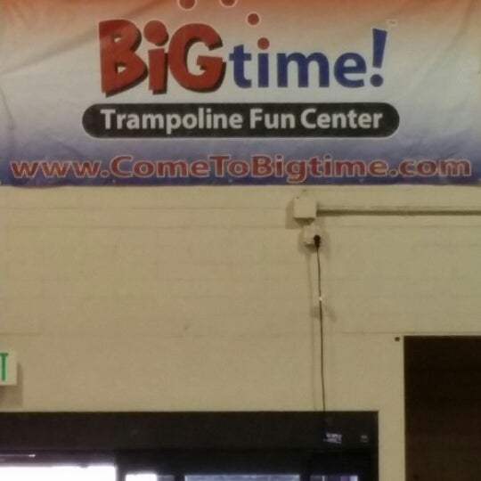 Photo taken at Big Time Trampoline Fun Center by Alana T. on 4/26/2014
