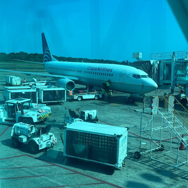 รูปภาพถ่ายที่ Aeropuerto Internacional de Tocumen (PTY) โดย Aline เมื่อ 3/28/2024