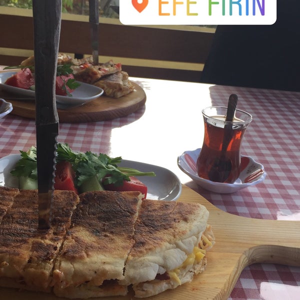 Photo taken at Efe Fırın by Ebru Ö. on 10/15/2018