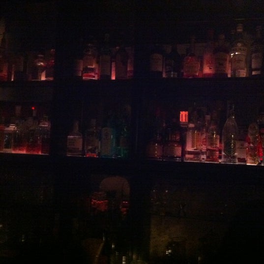 12/15/2012にTim L.がFabelhaft Barで撮った写真