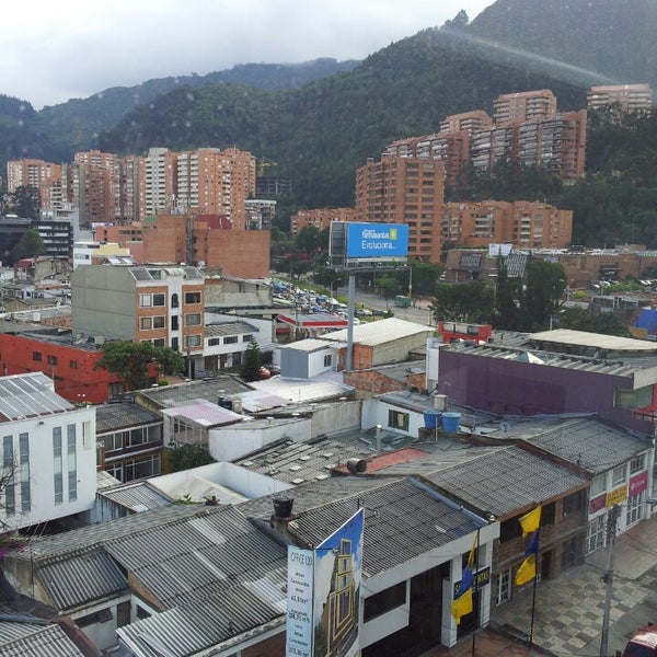 2/18/2014 tarihinde Jason C.ziyaretçi tarafından TRYP Usaquén Bogotá'de çekilen fotoğraf