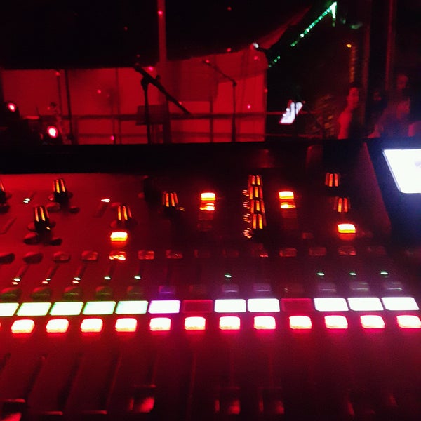 Клуб оранж новороссийск