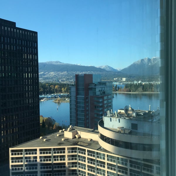 Foto tomada en Vancouver Marriott Pinnacle Downtown Hotel  por David H. el 11/5/2017