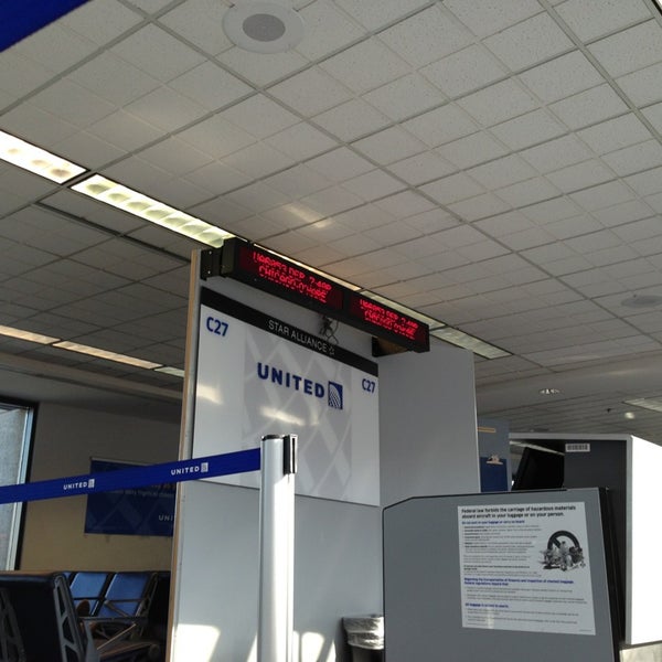 Photos at Gate C27 - Airport Gate