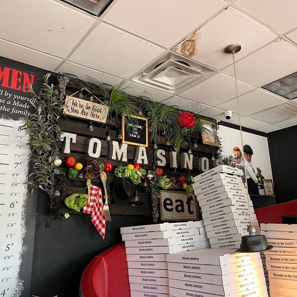 Tomasino's New York Pizzeria Italian Restaurant in Winter Springs
