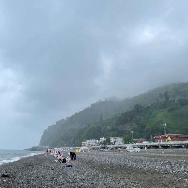 Осенний пляж в Сарпи