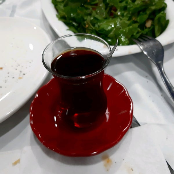 Foto diambil di Cemil Baba Balık Restaurant oleh P. A. pada 11/28/2021
