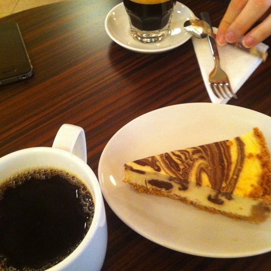 2/18/2013にBerkay A.がDenizen Coffeeで撮った写真