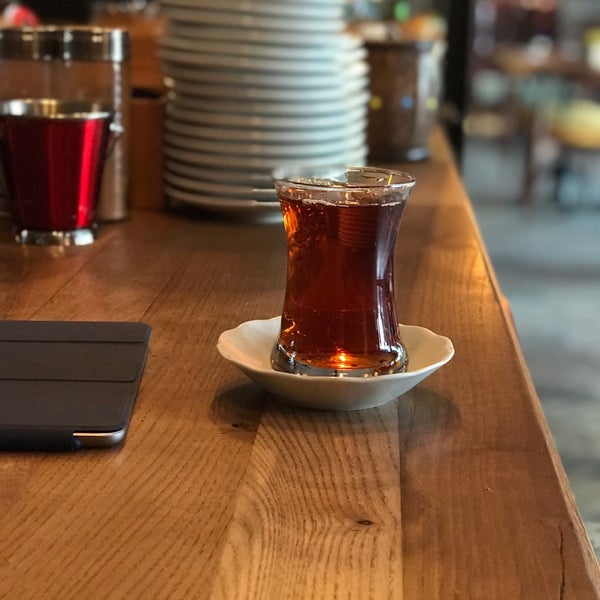 Foto tomada en Lavinnia Coffee  por Mahmut S. el 2/19/2019