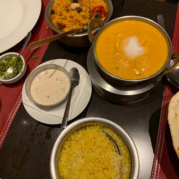 Photo taken at L&#39;Everest Nepalese &amp; Indian Cuisine by Mahmut S. on 1/24/2020