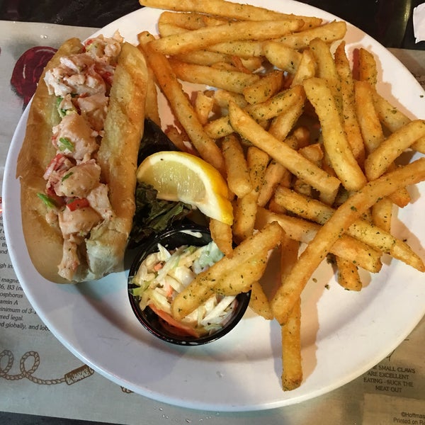 Steamers Lobster Co Seafood Restaurant in St. John