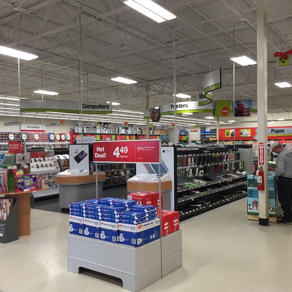 Photos At Staples Paper Office Supplies Store In Manahawkin
