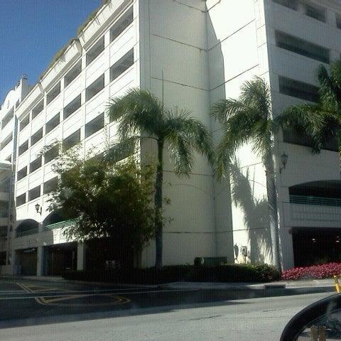 Photos at Aventura Mall Parking Garage - Aventura, FL