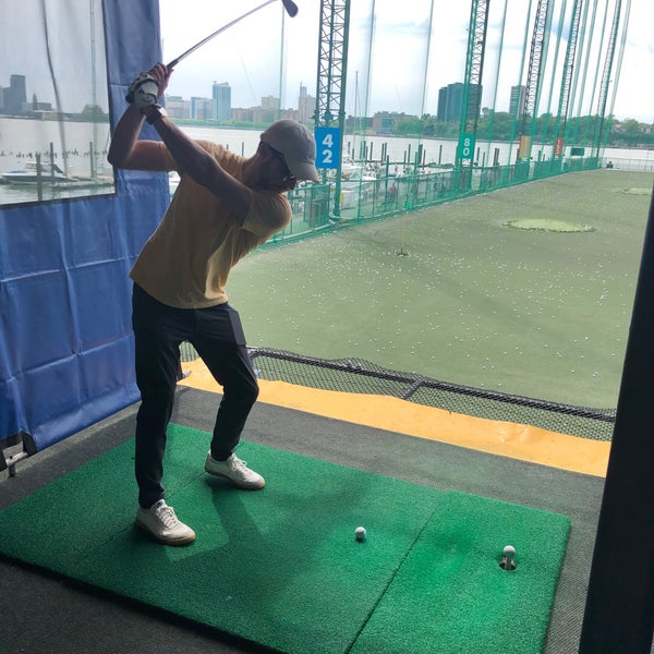 Photo taken at The Golf Club at Chelsea Piers by Caleb F. on 5/16/2021