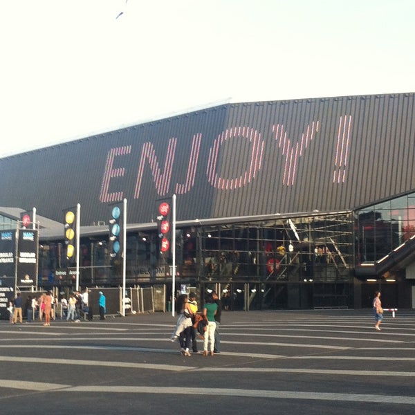 Foto diambil di Rotterdam Ahoy oleh Cecilia R. pada 7/18/2015