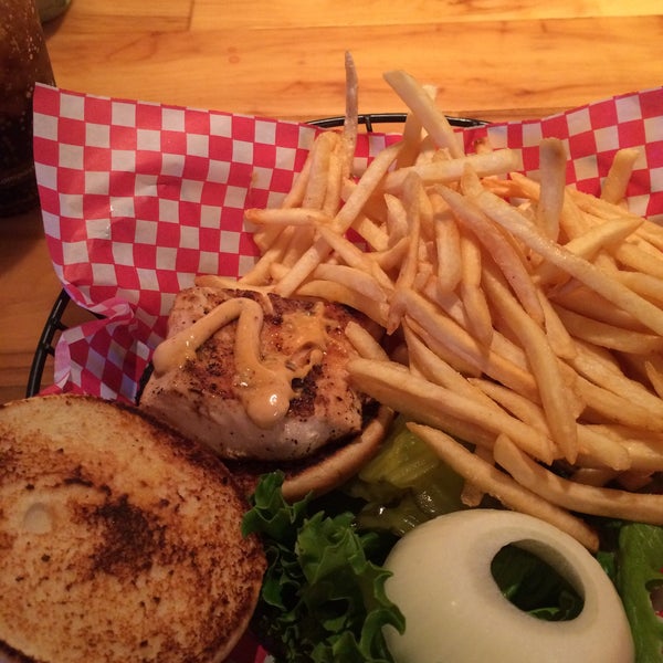 Copper Dock Winery 498 White Oak Ln