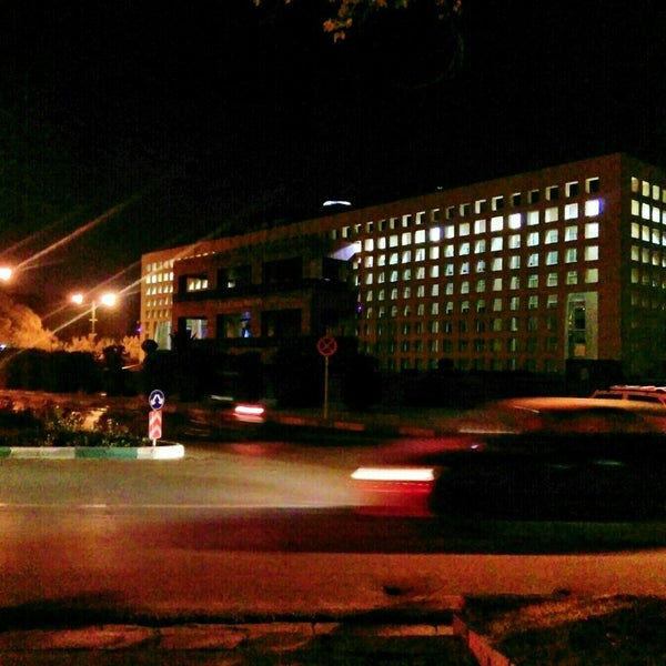 Photos at Central Library of Isfahan Municipality | کتابخانه مرکزی ...