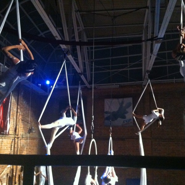 Foto tirada no(a) Casa de Artes y Circo Contemporáneo A.C. por AnaGaby B. em 2/24/2013