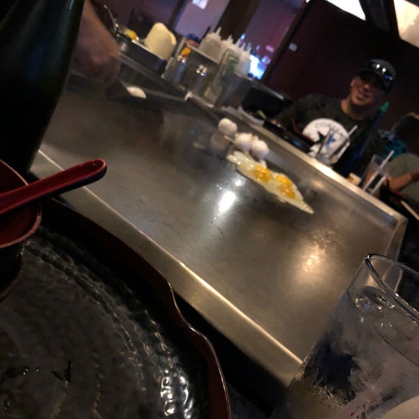 Снимок сделан в Hibachi Teppanyaki &amp; Sushi Bar пользователем Scott C. 8/10/2019