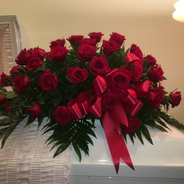 Roses are Red Flower Boutique Brainerd 9303 S Halsted St