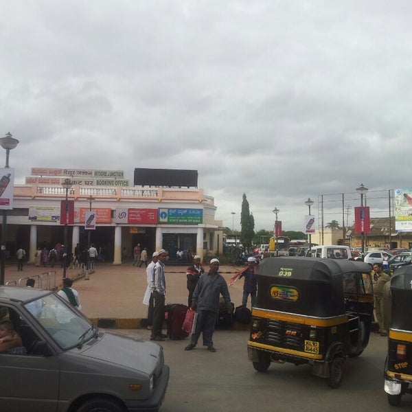 Photo taken at Mysore Railway Station by Abdulla K. on 6/27/2013