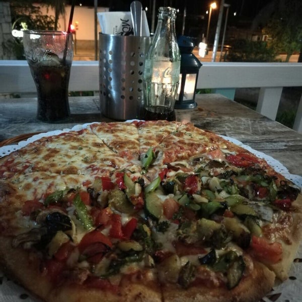 Monkey pizza. Monkey pizza
