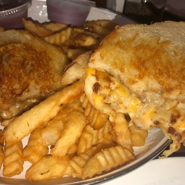 Buffalo Wing Factory Ashburn Farm Ashburn, VA