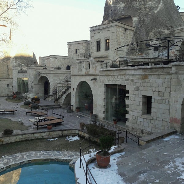 Das Foto wurde bei Anatolian Houses Hotel von Süleyman Ş. am 1/23/2021 aufgenommen
