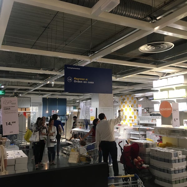 Photo taken at IKEA by Diego F. M. on 9/9/2017