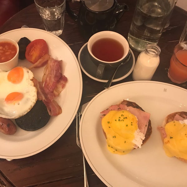 Photo taken at Holborn Dining Room by Maggie L. on 7/5/2019
