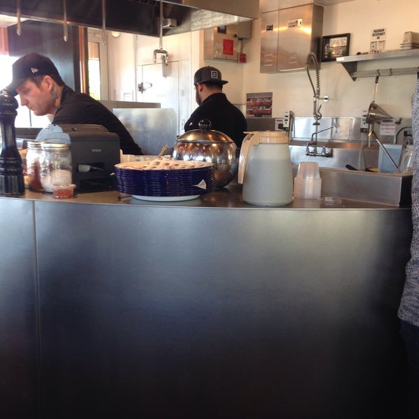 1/3/2015にFred B.がIngo&#39;s Tasty Foodで撮った写真