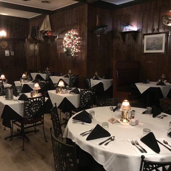 Foto tirada no(a) Krapil&#39;s Steakhouse &amp; Patio por Krapil&#39;s Steakhouse &amp; Patio em 3/22/2018