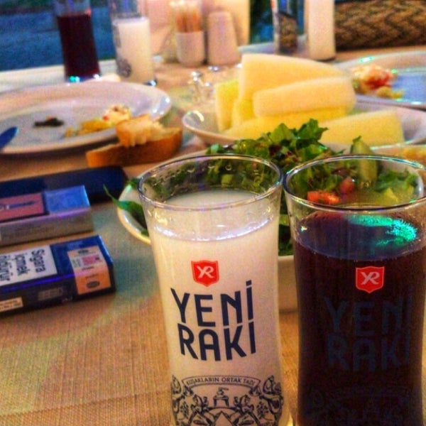 Photo taken at Ada Balık Restaurant by Furkan on 7/23/2018