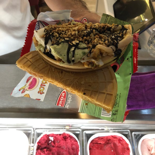 7/19/2018에 Murat Baykal님이 Waffle Edem에서 찍은 사진
