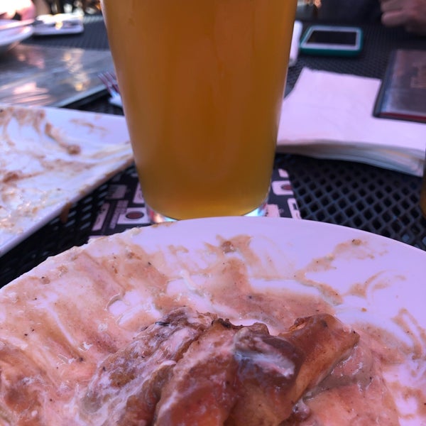 Photo taken at Killarney&#39;s Publick House by Ken R. on 8/9/2019