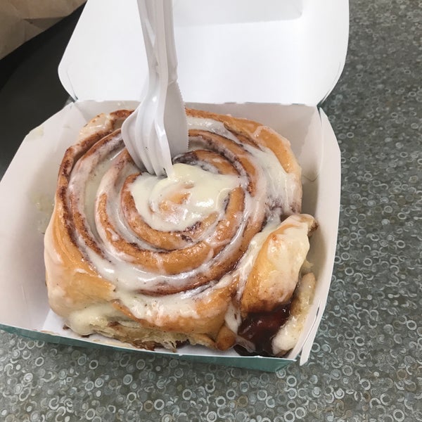 Cinnabon микс ролл